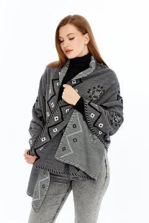 Women's Black Striped Spinning Shawl
