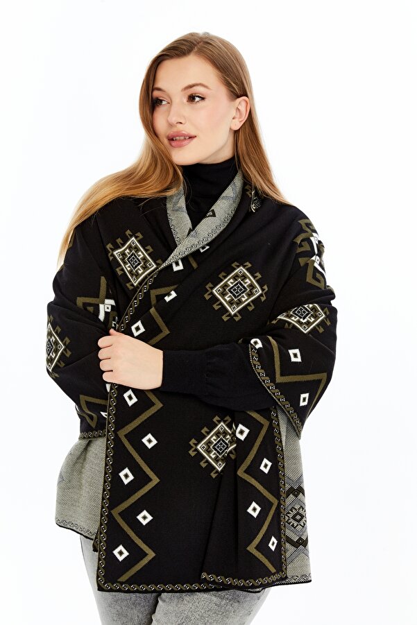 Women's Black Striped Spinning Shawl