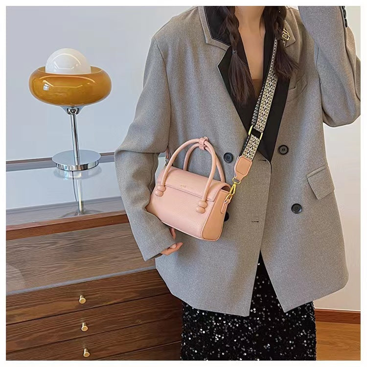 A luxurious, high-quality Crossbody shoulder bag for women