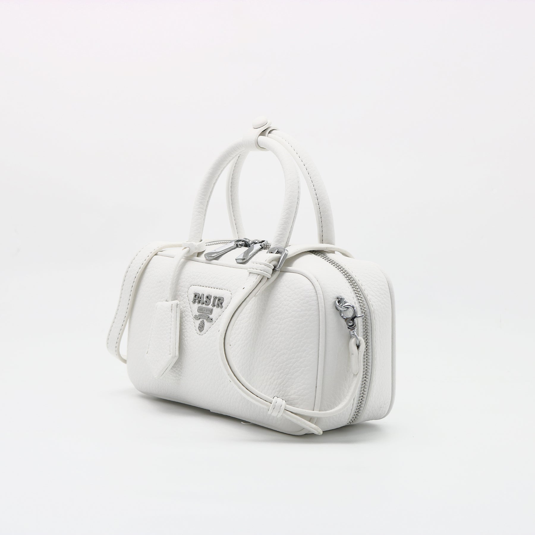 high-quality Crossbody shoulder bag for women Secondary image