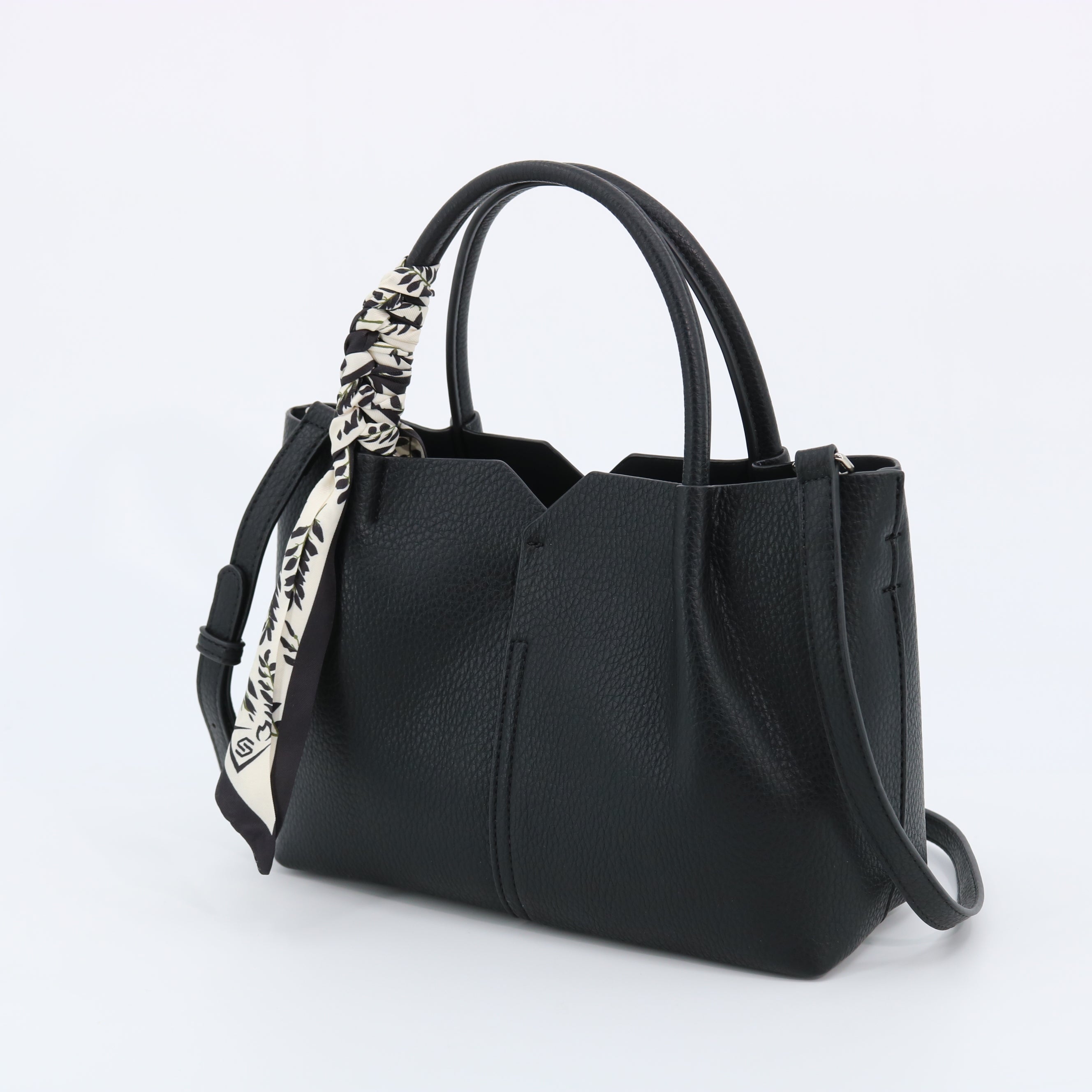 Women's handbag