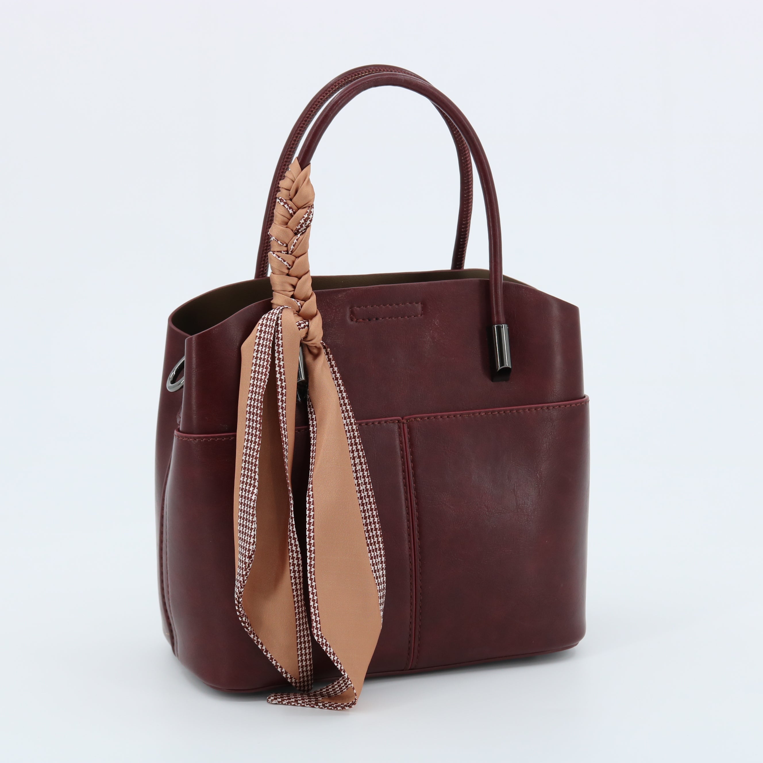 Women's handbag