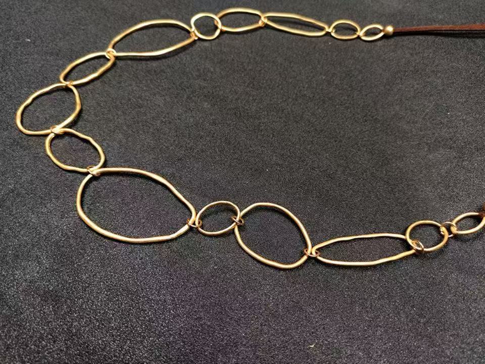 قلادة للنساء صورة ثانوية