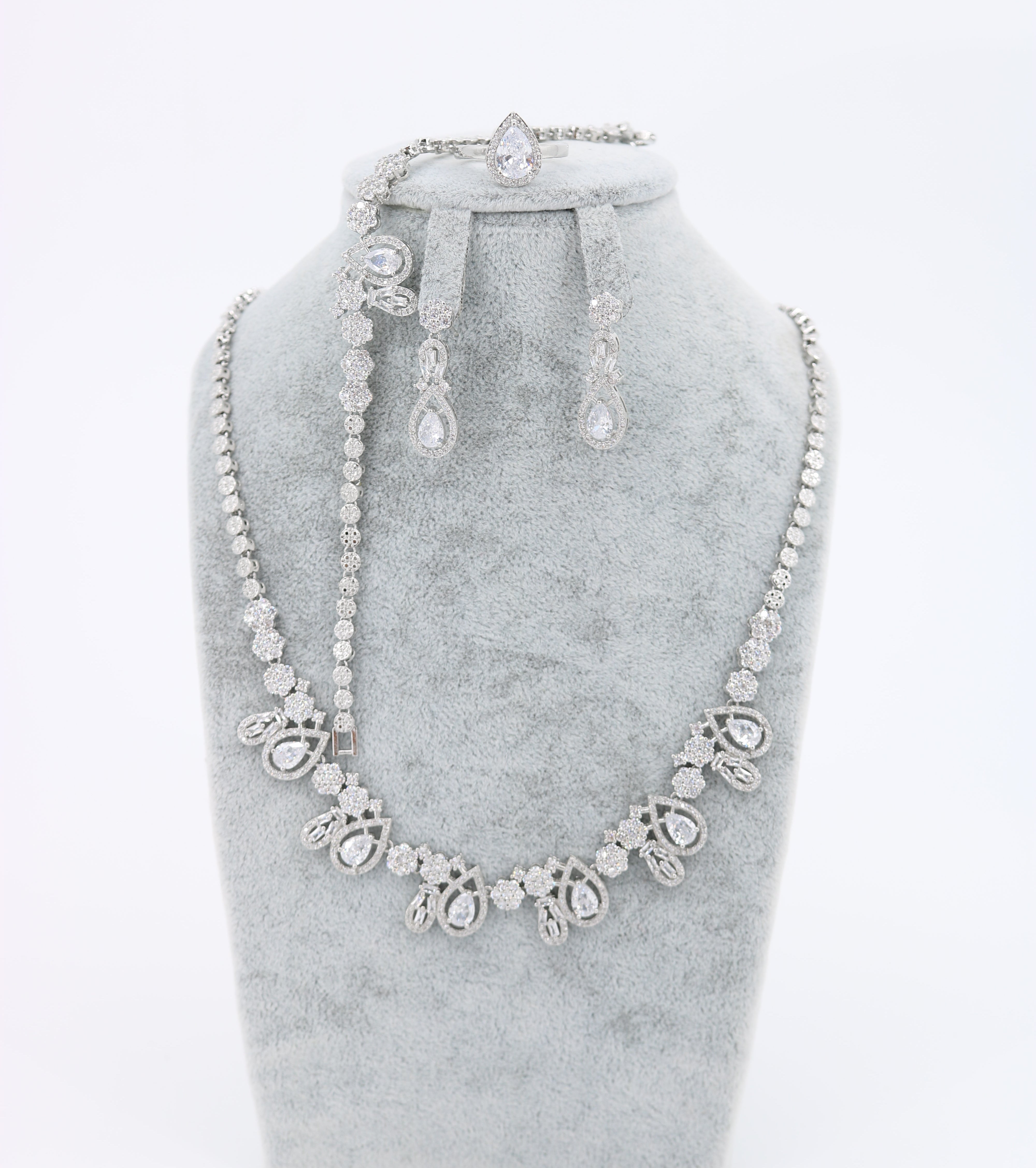 Earrings, Necklace & Bracelet Secondary image