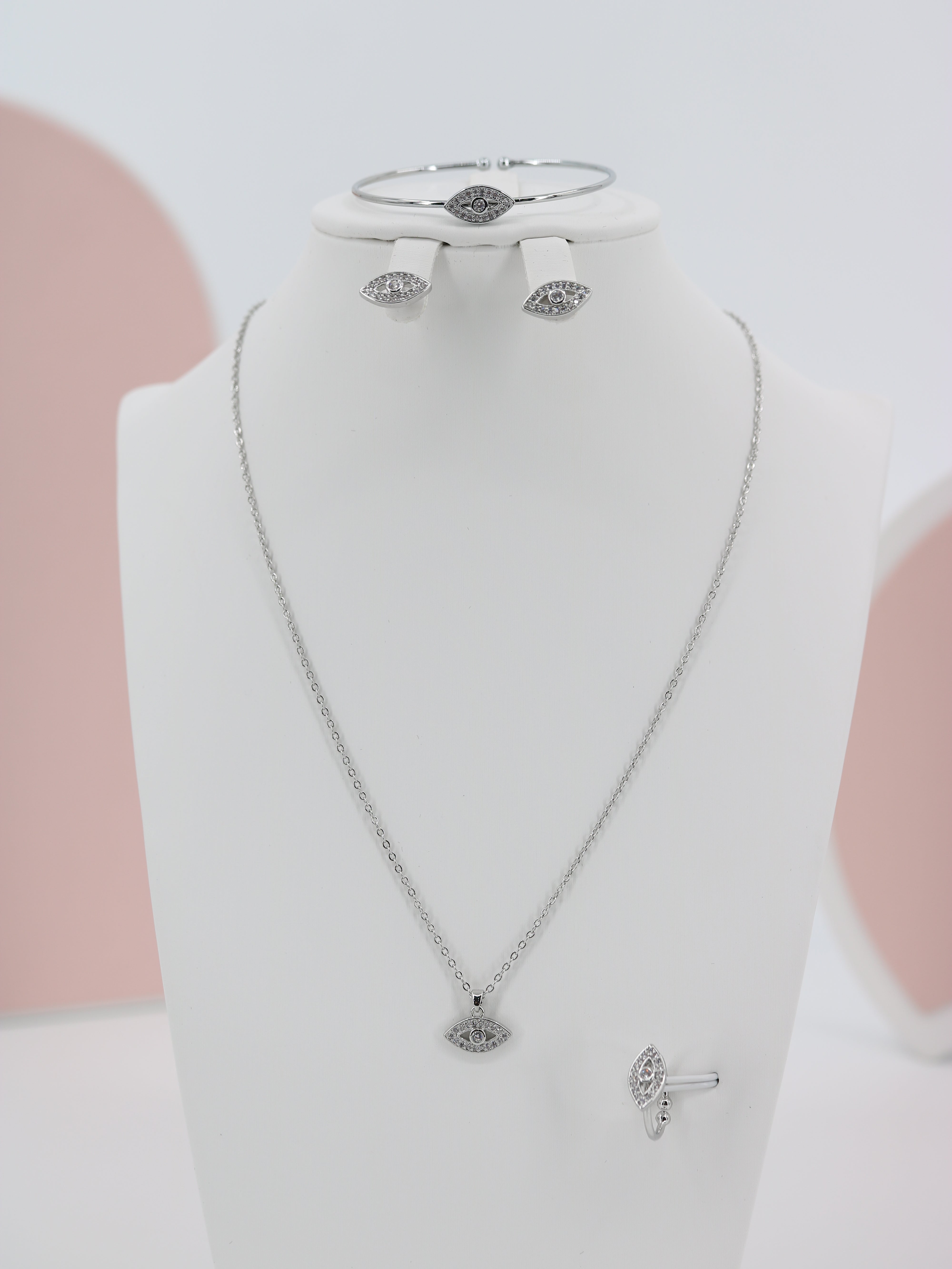 طقم إكسسوارات للأطفال Main image