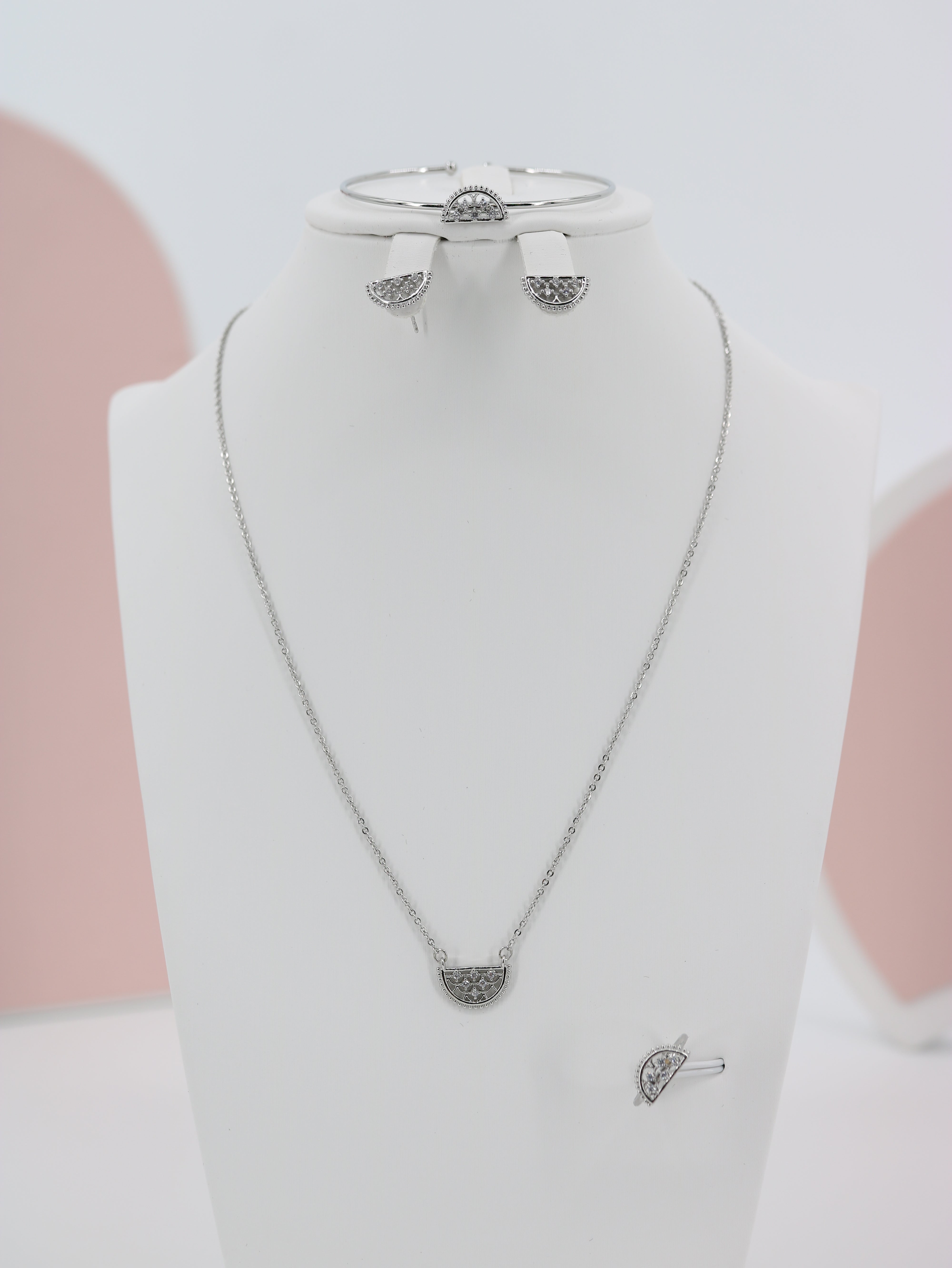 طقم إكسسوارات للأطفال Main image