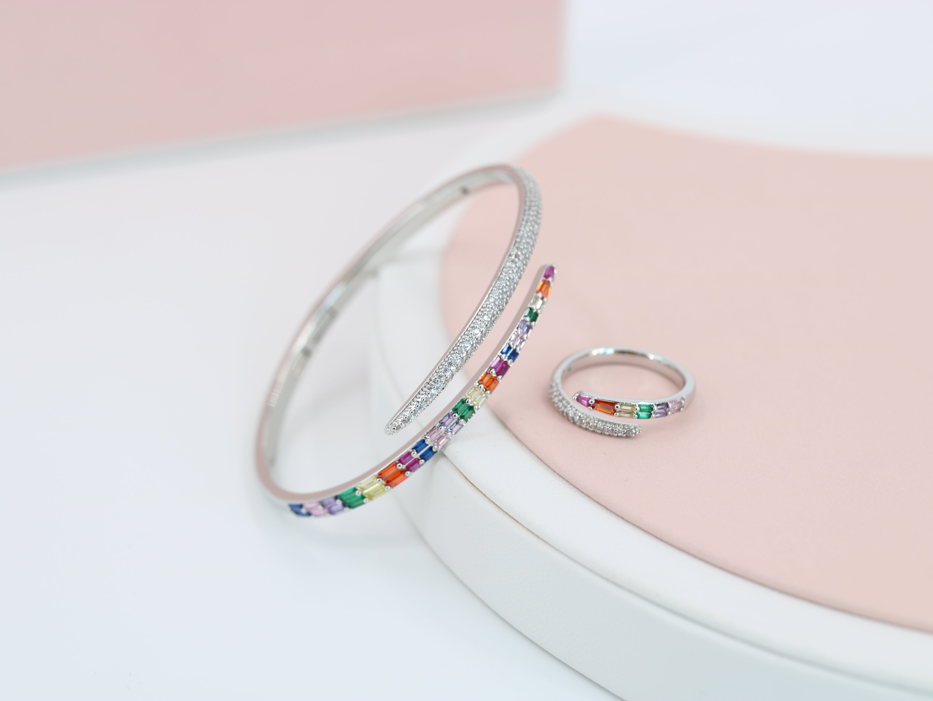 A ring set with a bracelet made of zircon stones