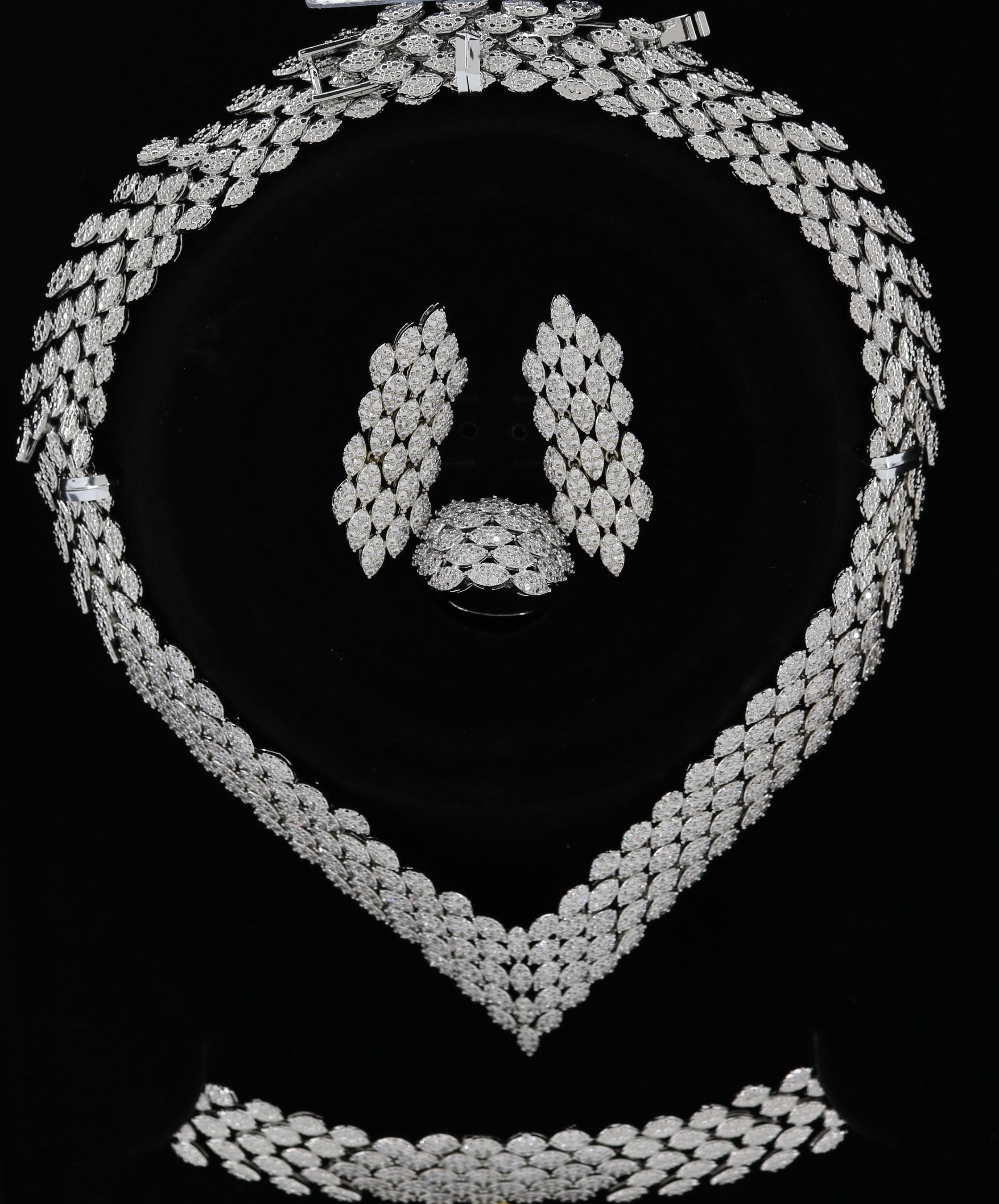 Necklace Set Main image