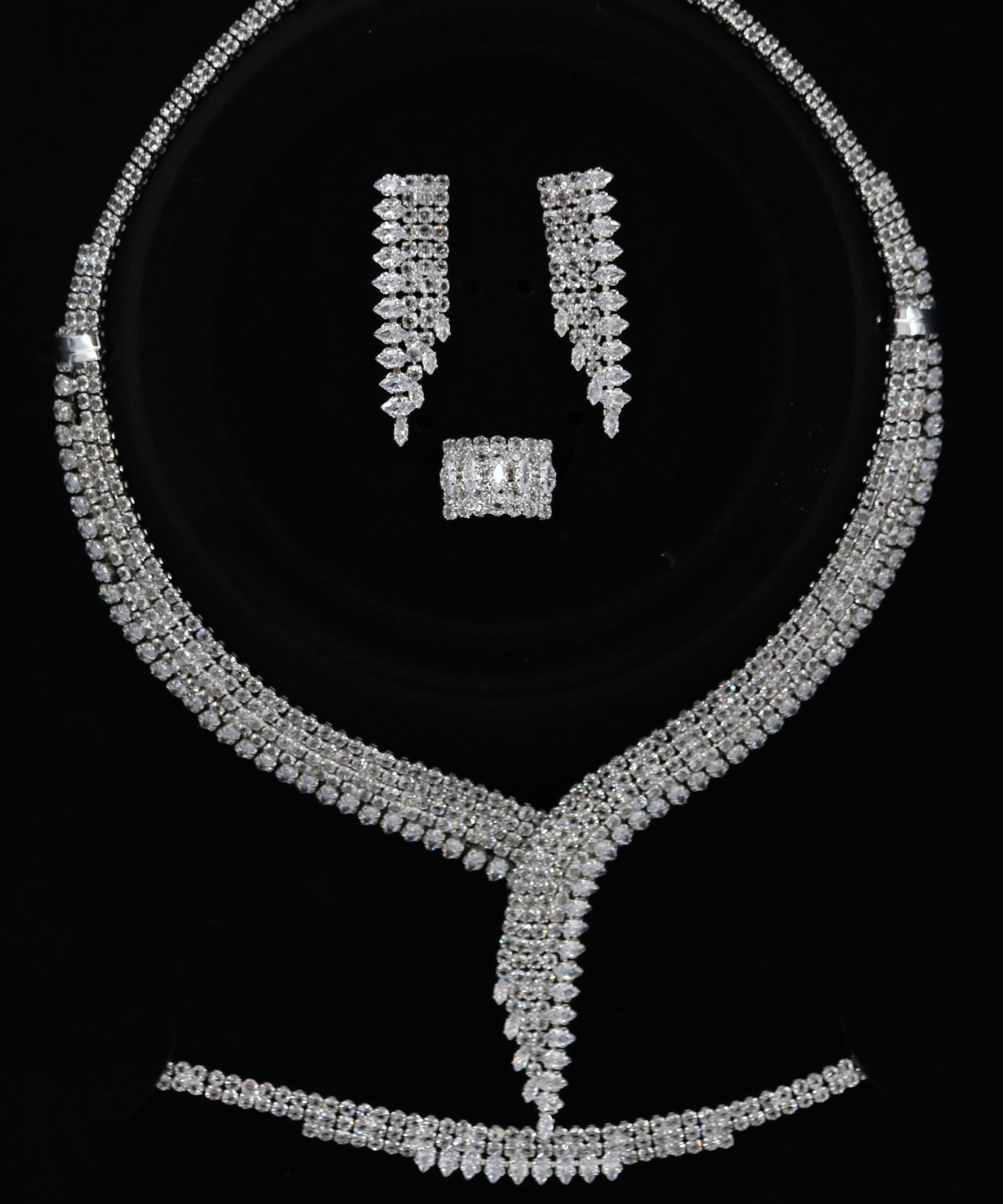 Necklace Set Main image