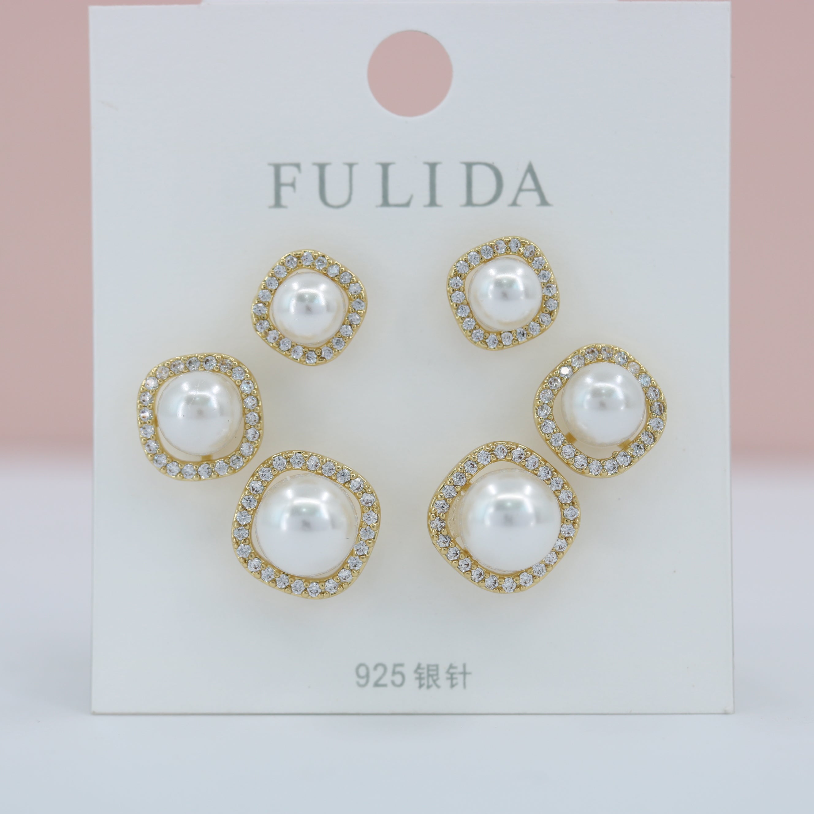 Earring Secondary image