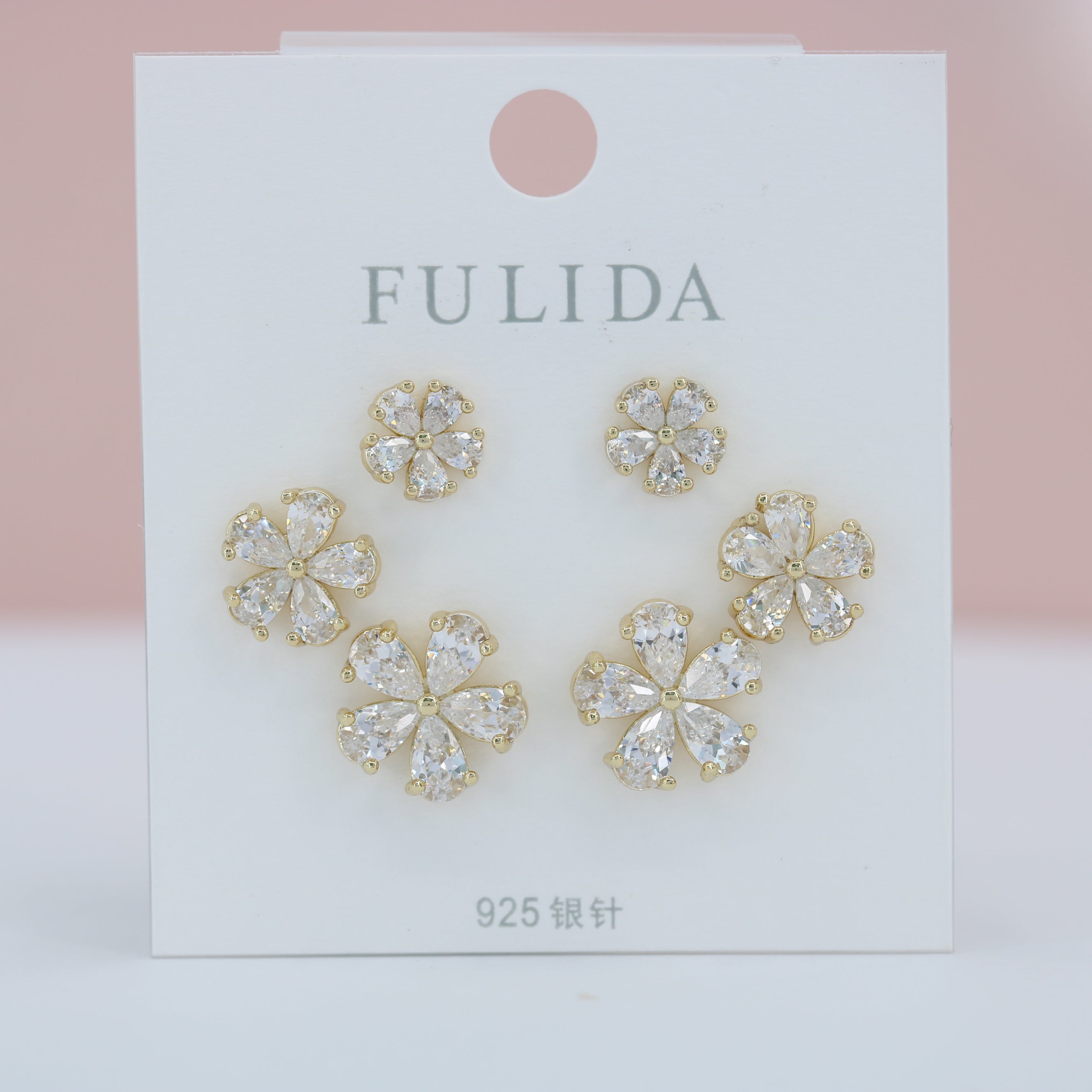 Earring Secondary image