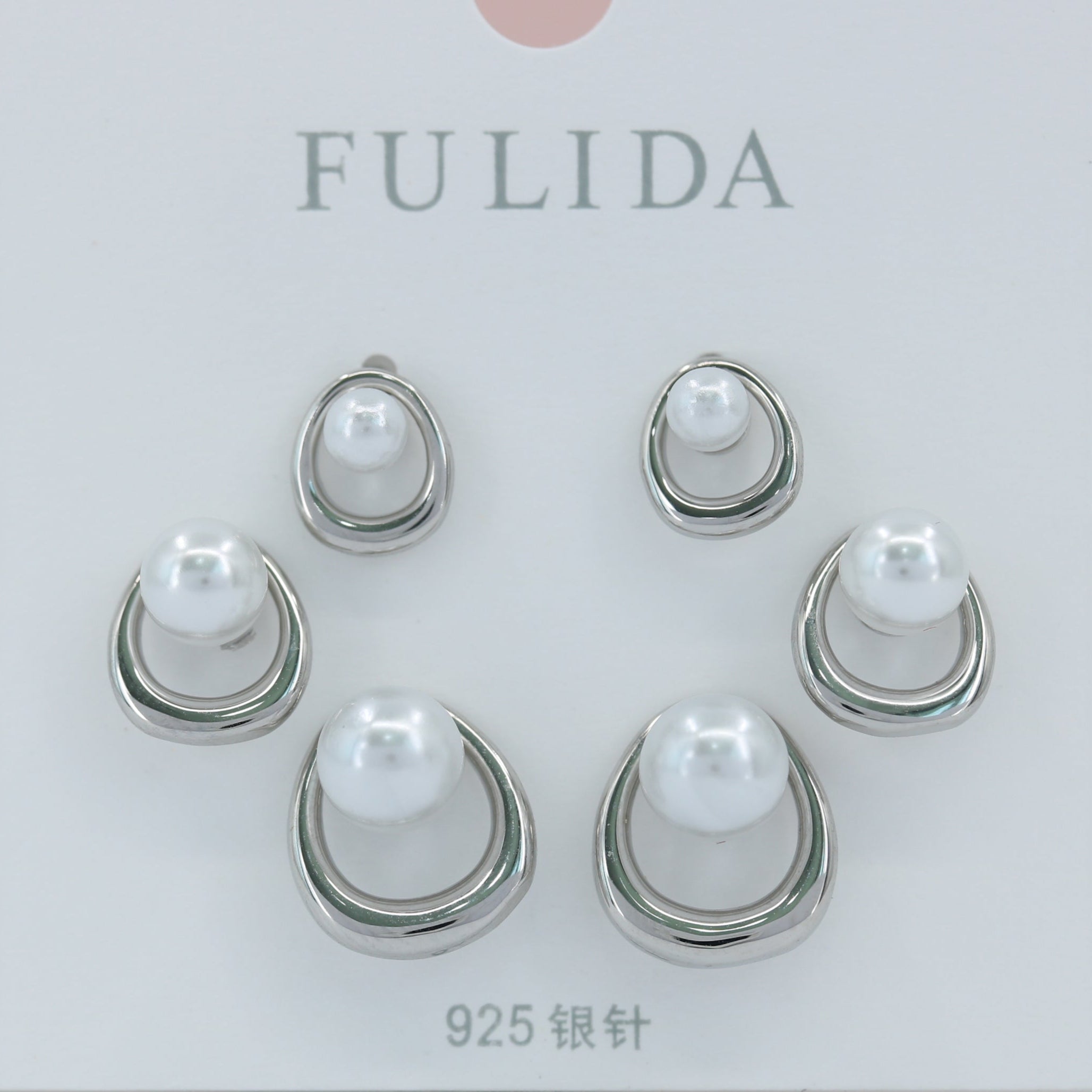 Earring Main image