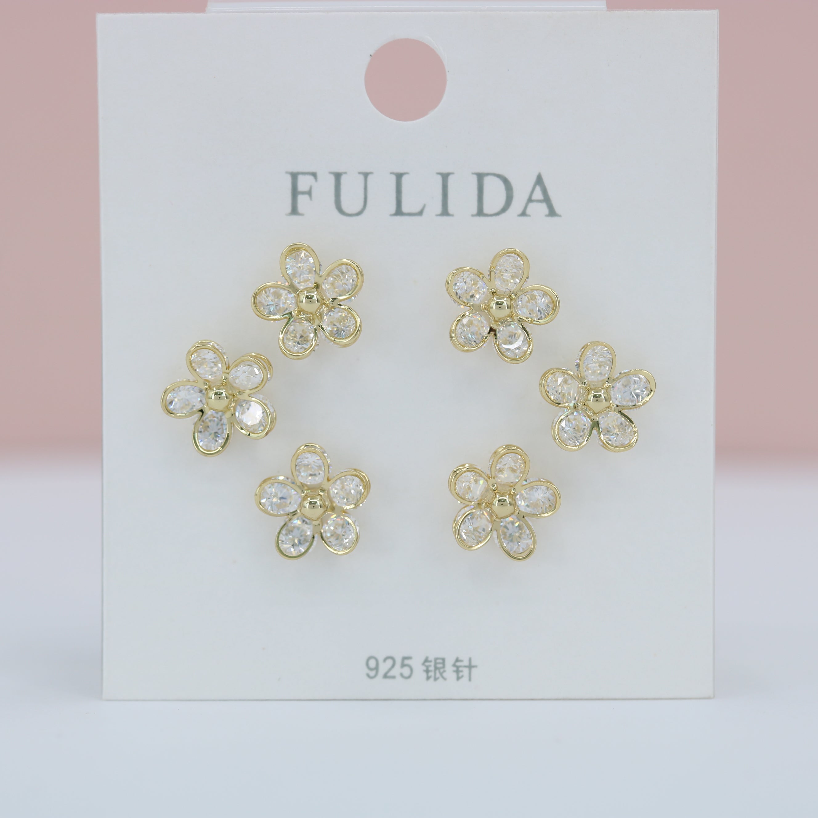Earring Secondary image