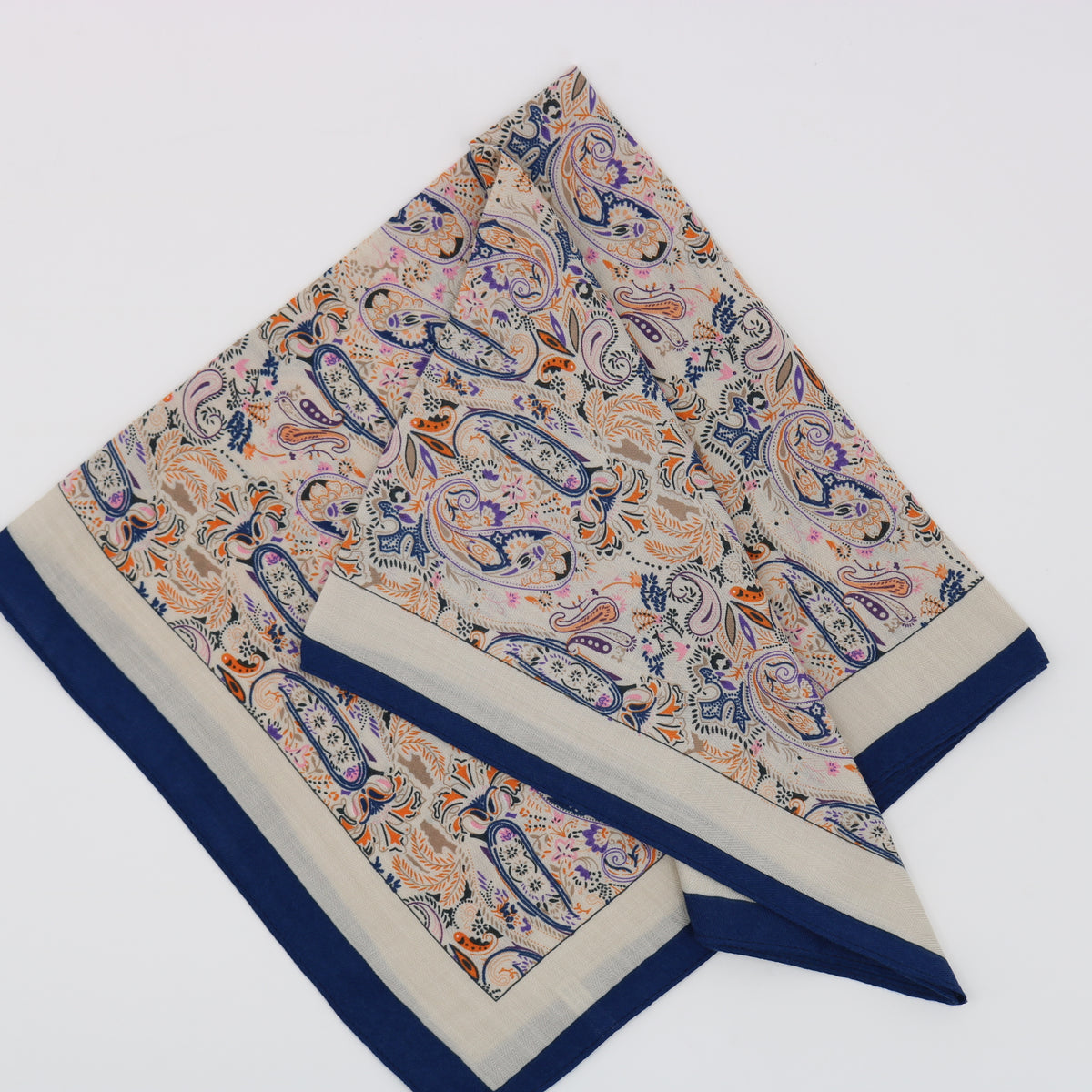 حجاب قطن مربع 65*65