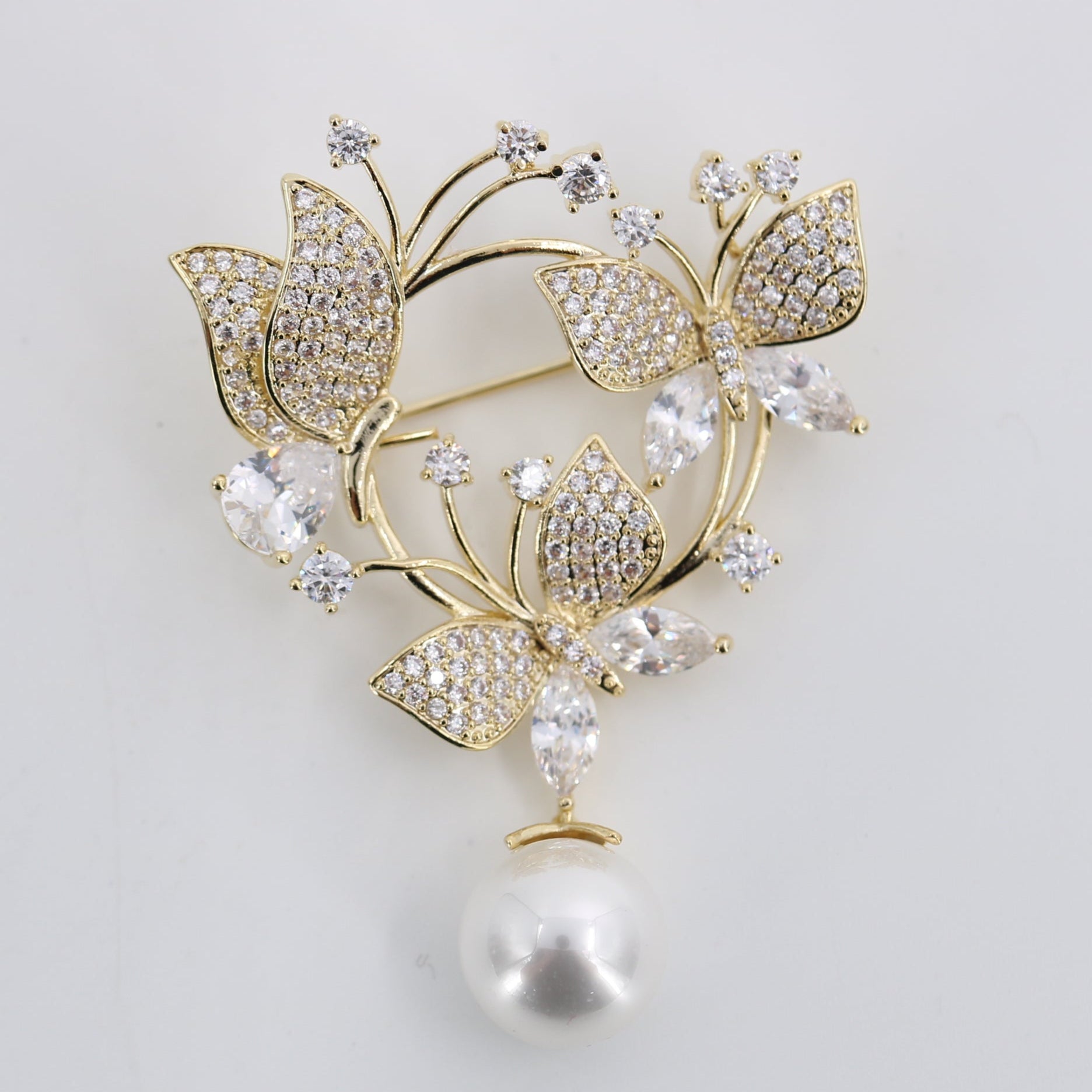 Brooch Secondary image