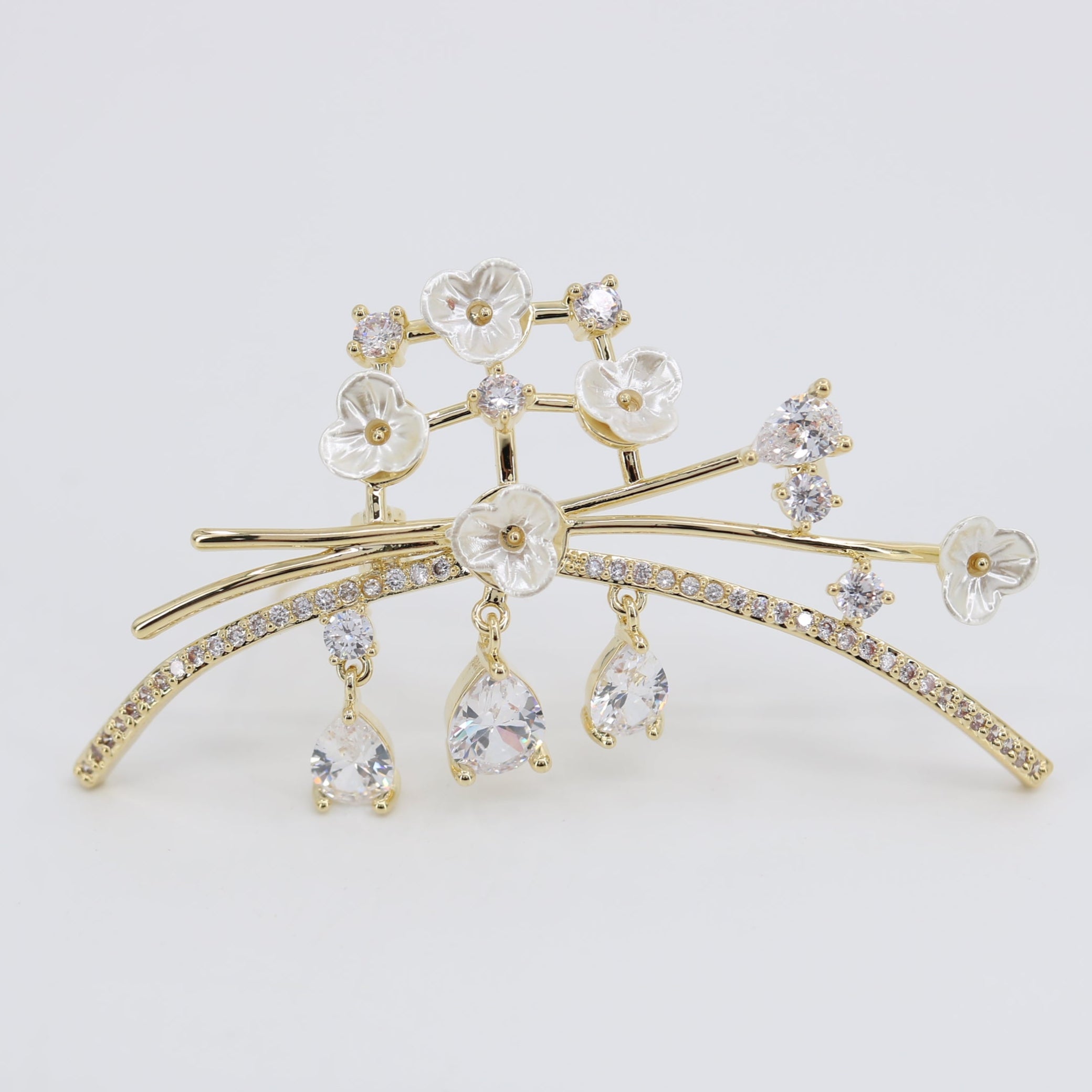 Brooch Secondary image