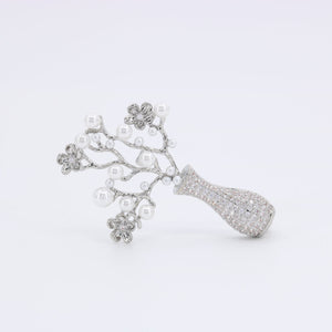 Brooch