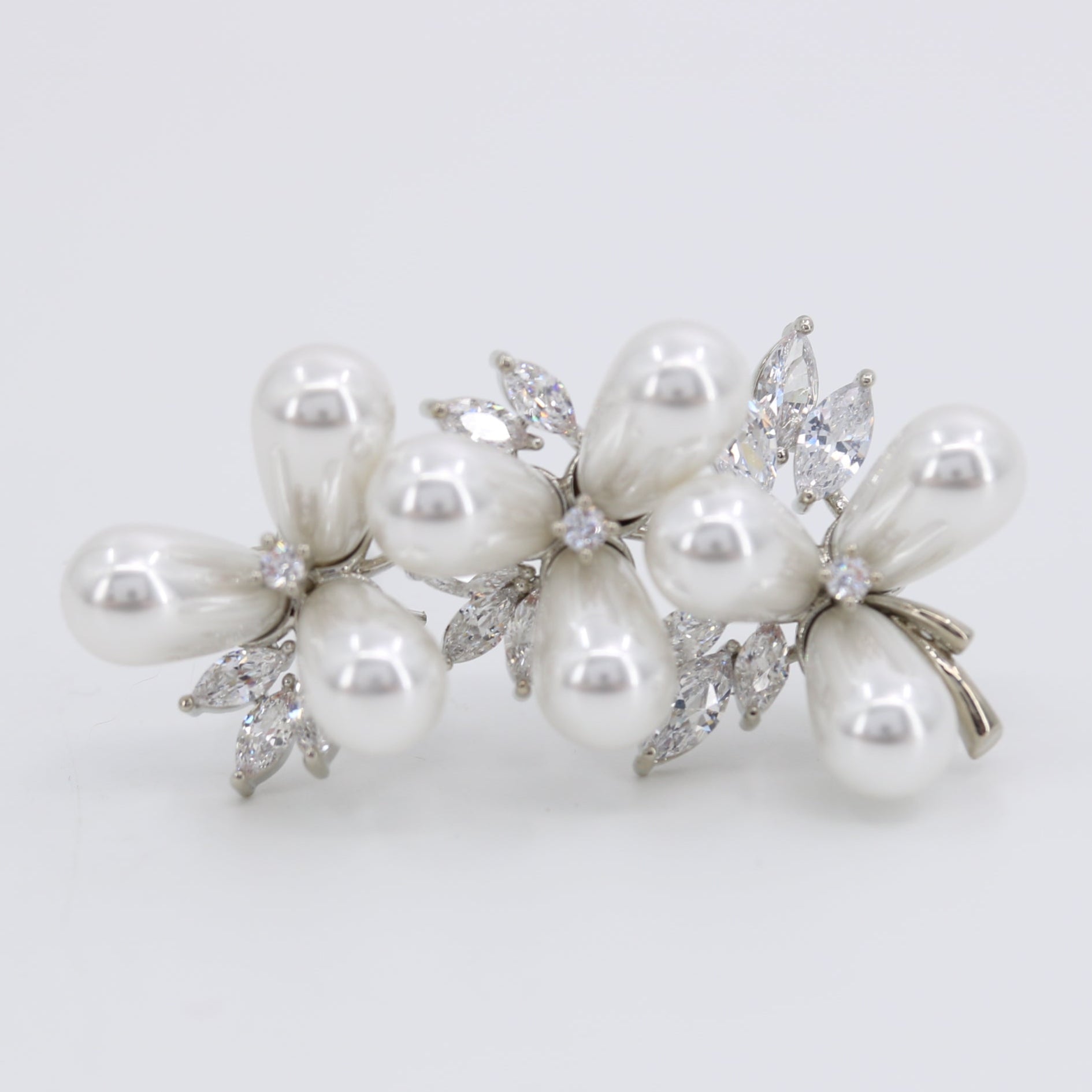 Brooch Main image