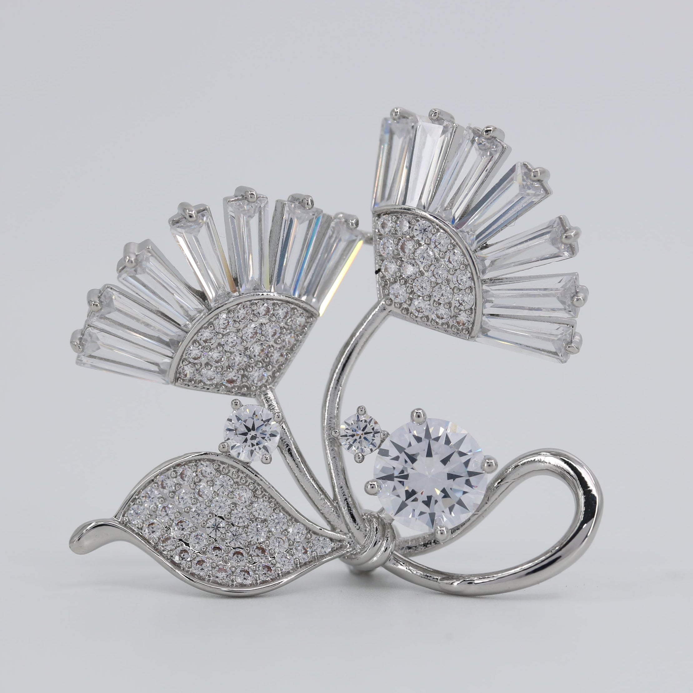 Brooch Main image