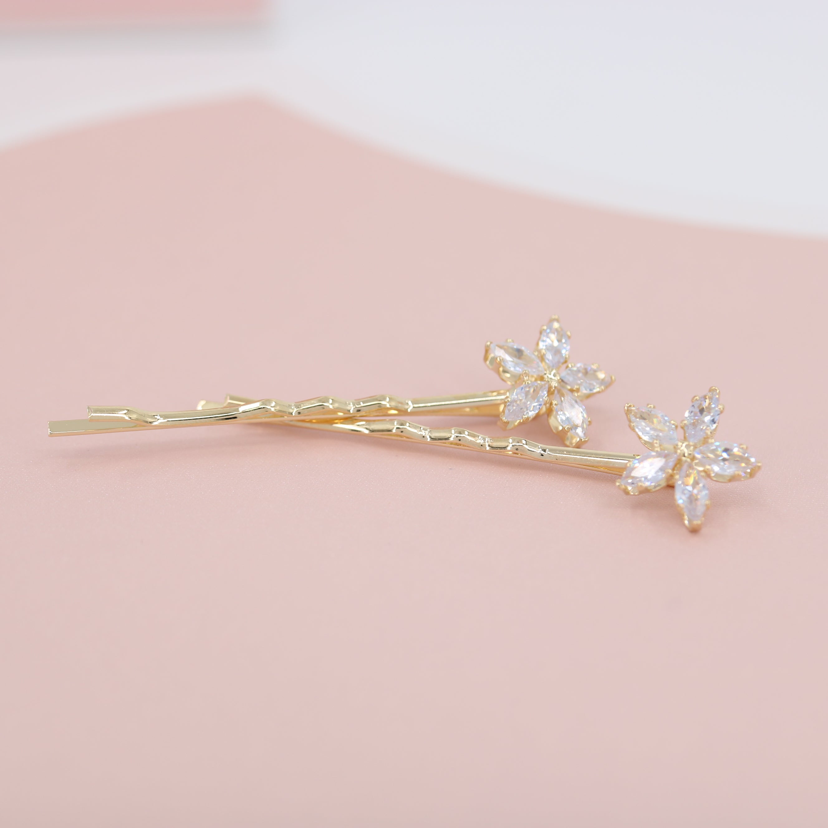 Hair Clip Girl Main image