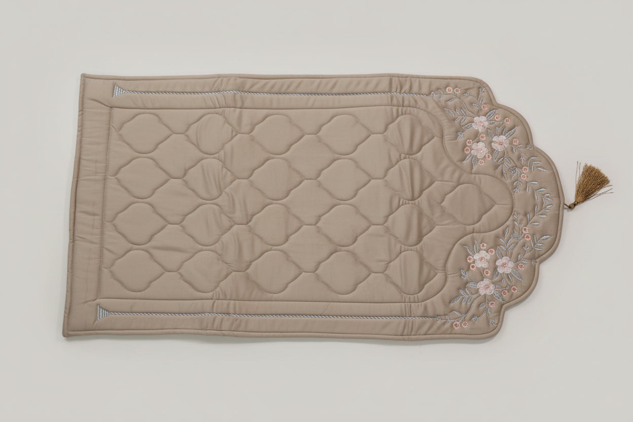 A Prayer rug with sponge lining