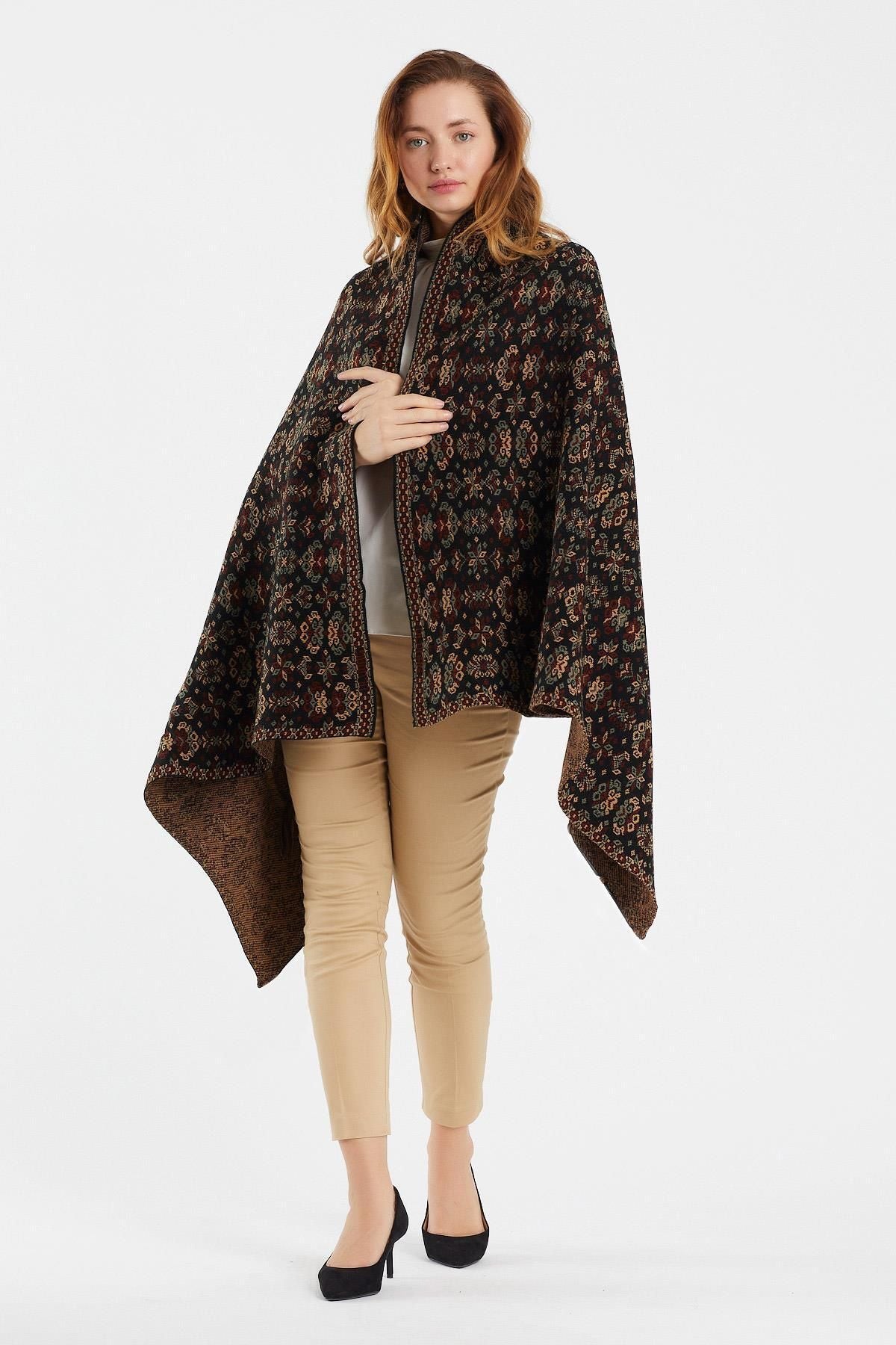 Women's Black Striped Shawl