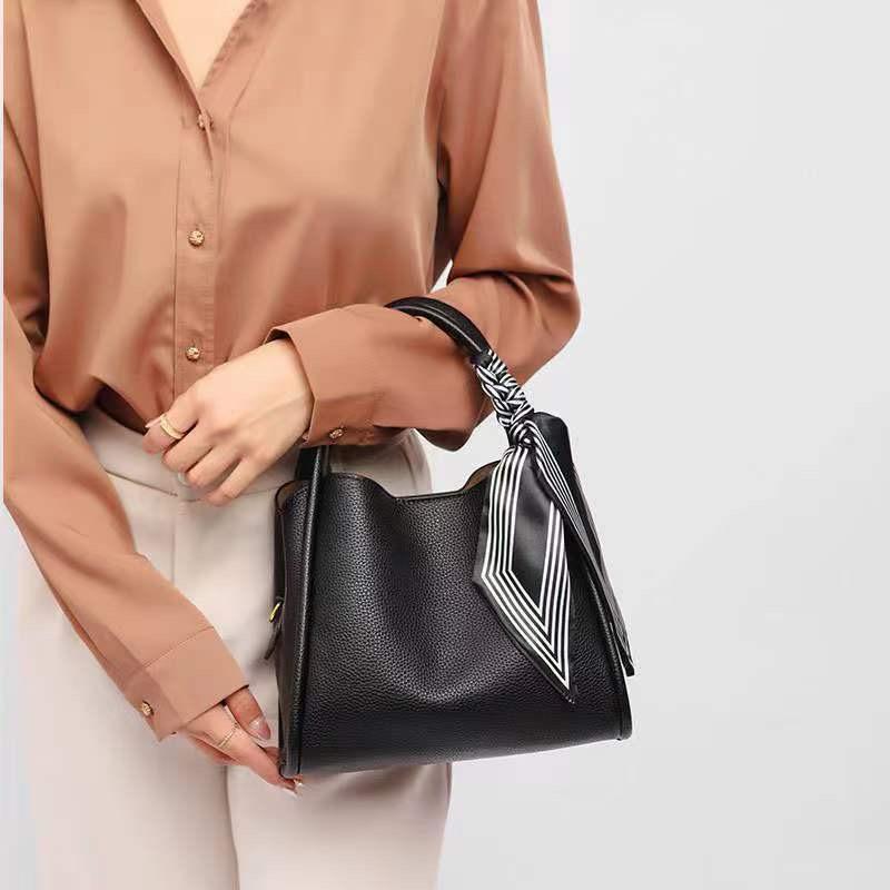 Modern Crossbody bag for women