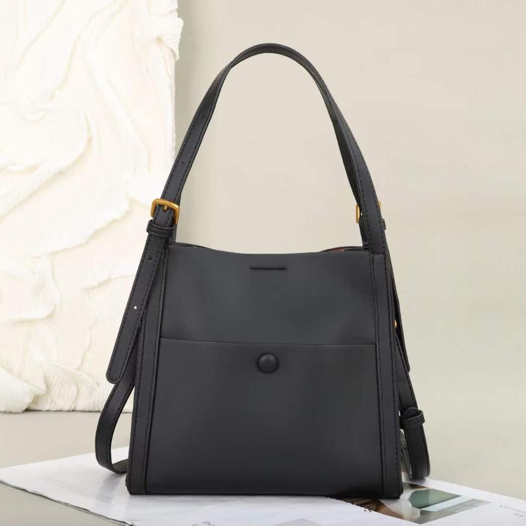 Modern Crossbody bag for women