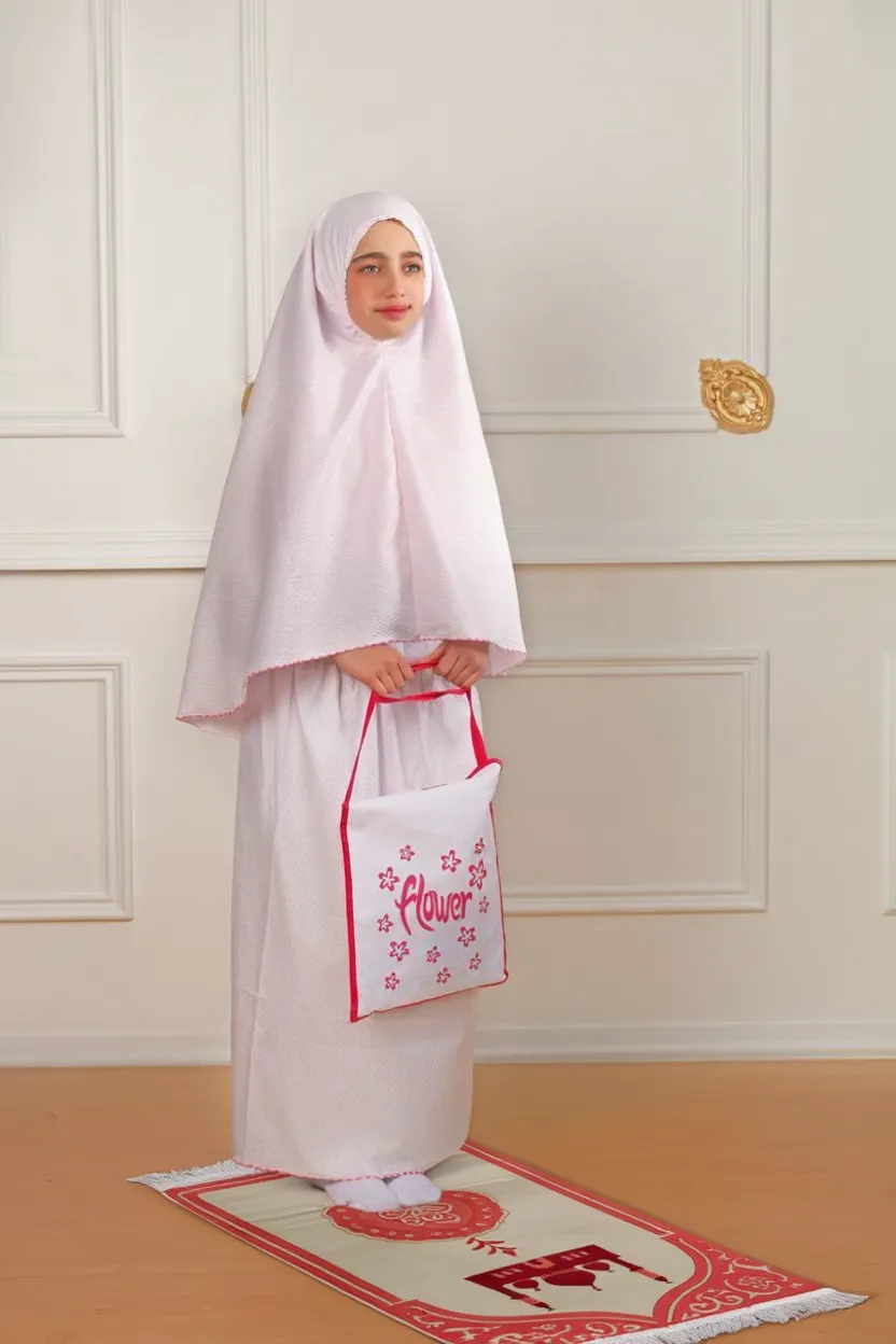 طقم ملابس صلاة + سجادة صلاة Secondary image