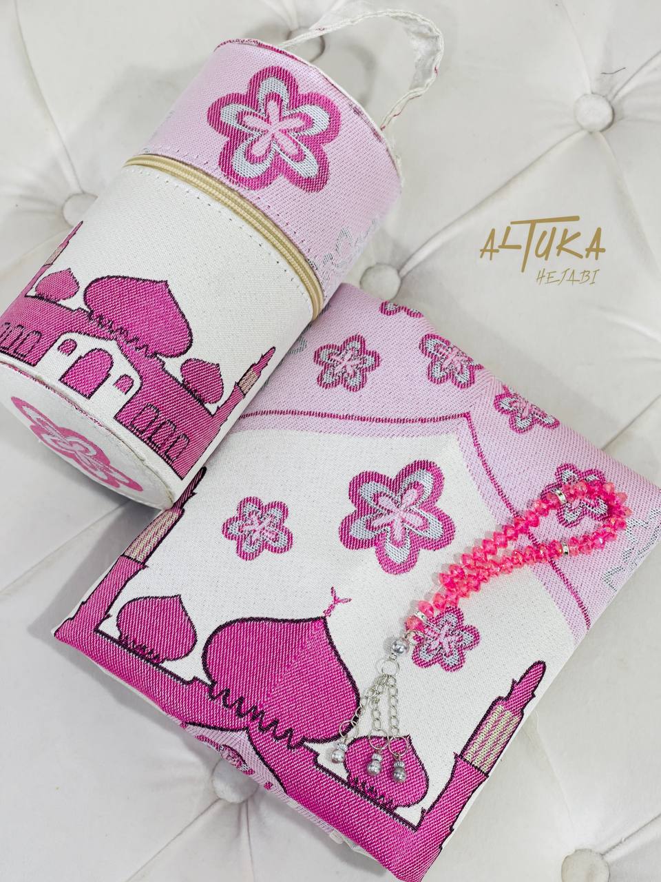 (بوكس الصلاة للاطفال  (سجادة صلاة + مسبحة Main image