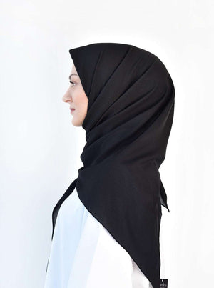Hijab Crepe Square - NOORAN ALMASSI - نوران ألماسي