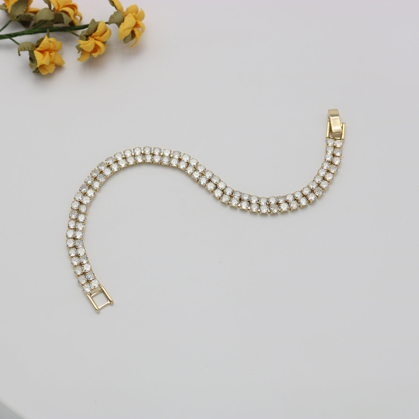 Bracelet Secondary image