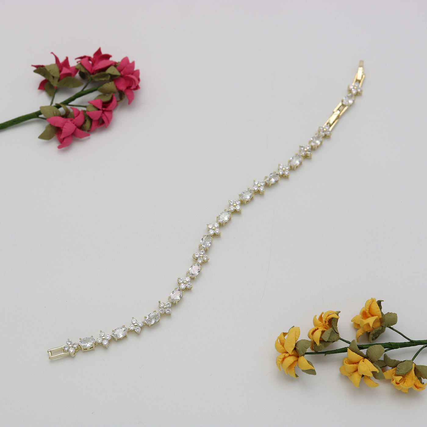 Bracelet Secondary image