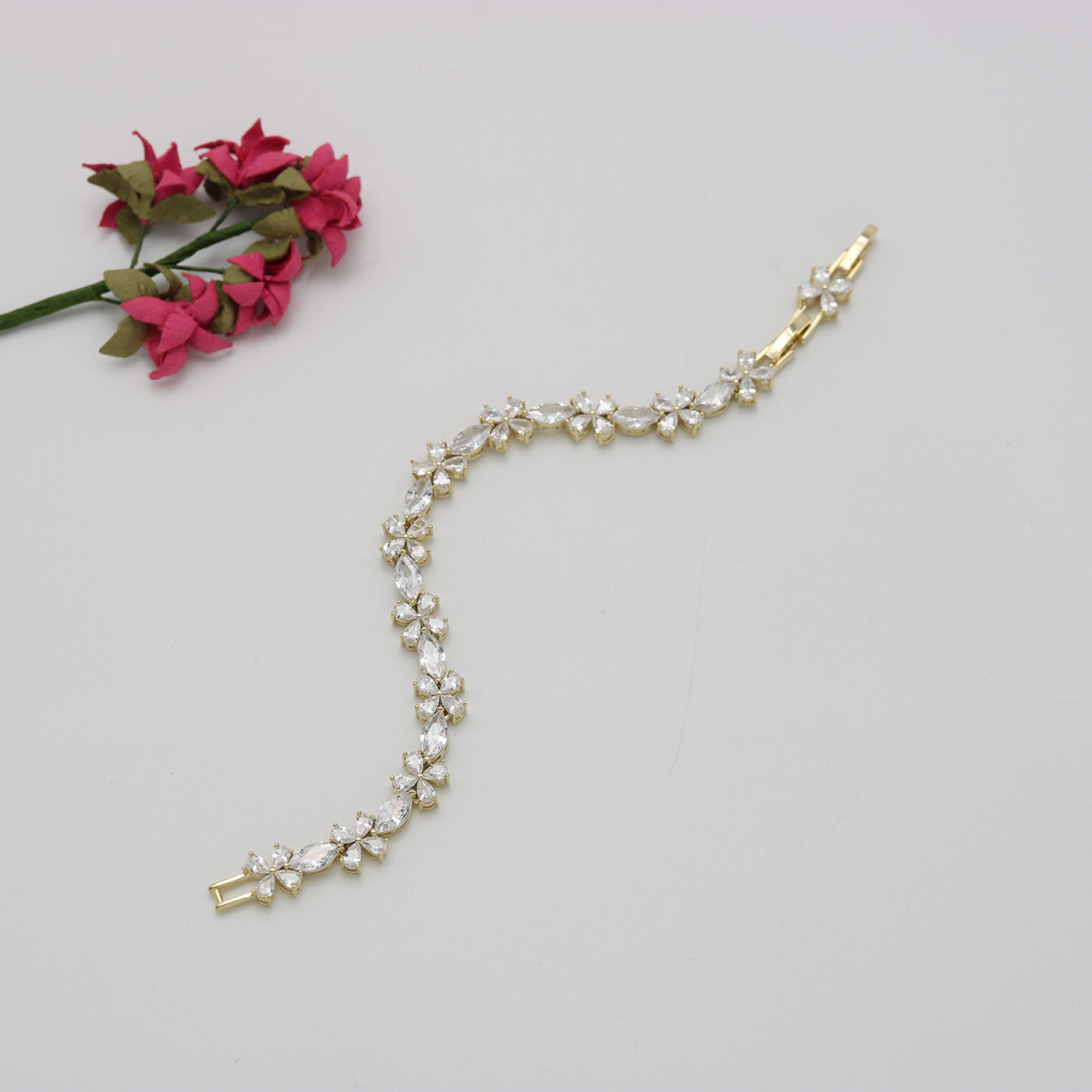 Bracelet Secondary image