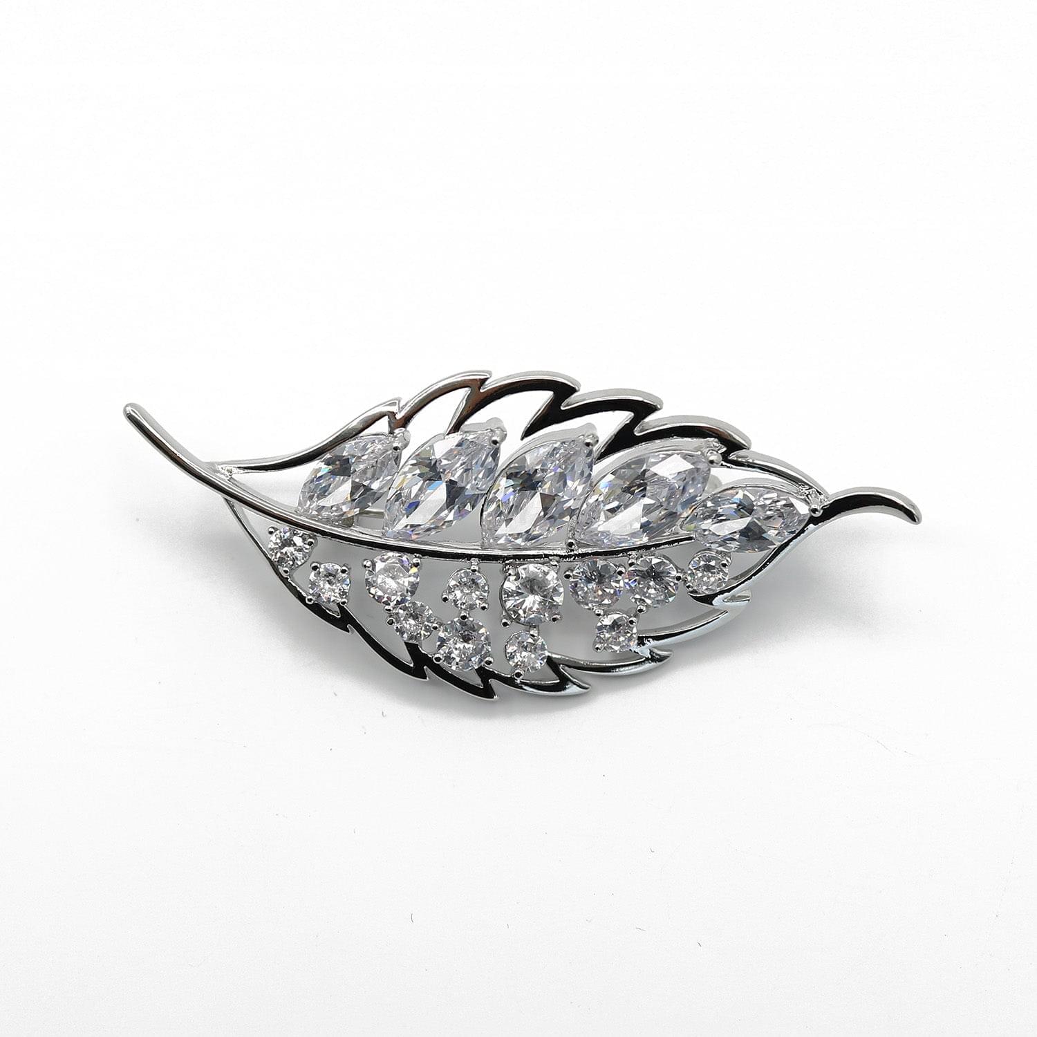 Brooch Main image