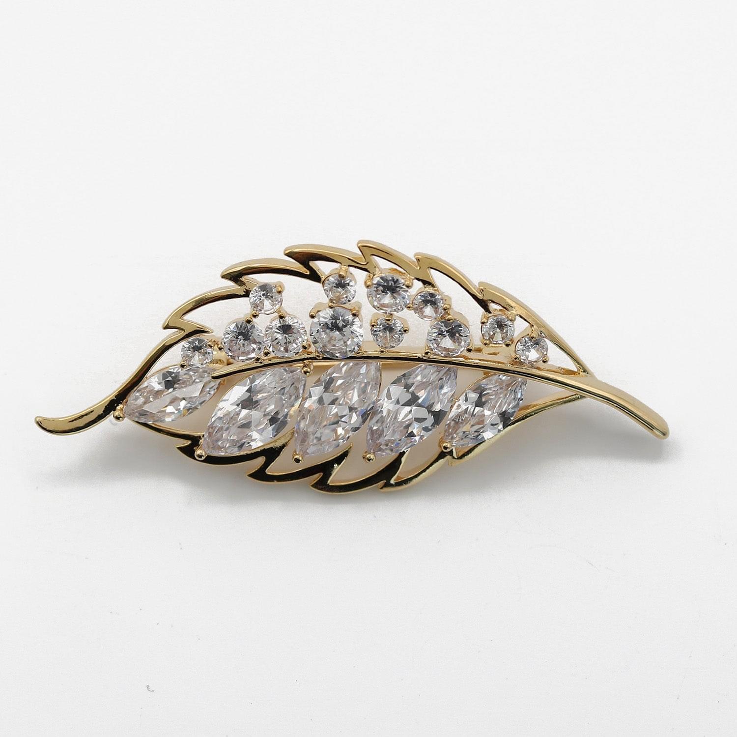 Brooch Secondary image