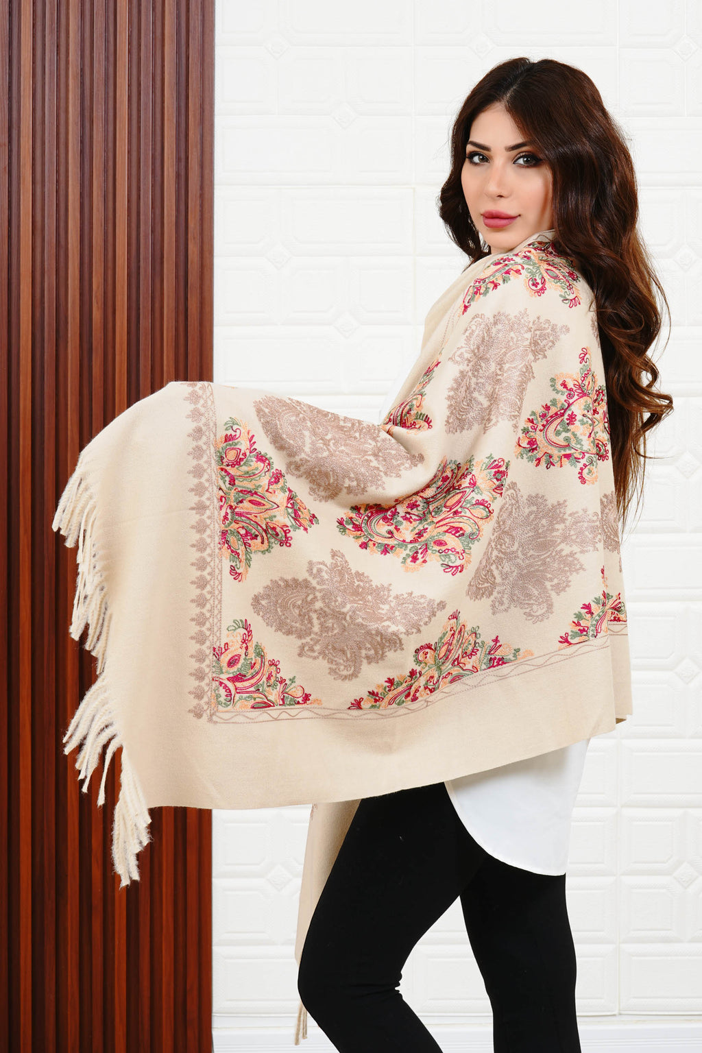 Shawl Kashmiri